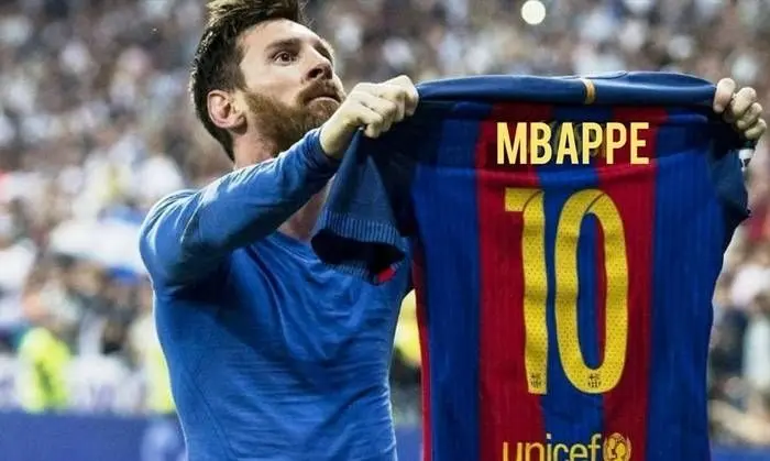 Messi meme khoe chiếc áo sơ mi vui nhộn và thú vị