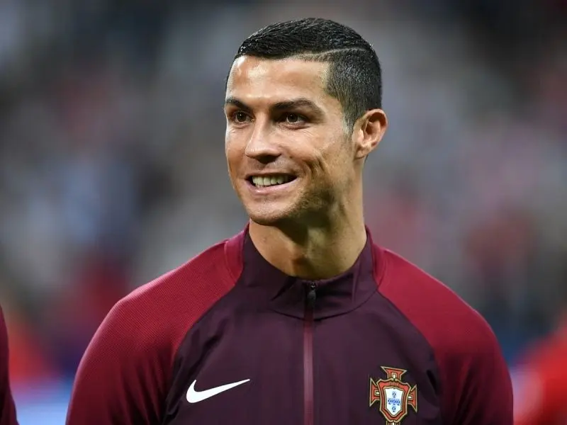 Ronaldo đẹp trai trong một khoảnh khắc hạnh phúc