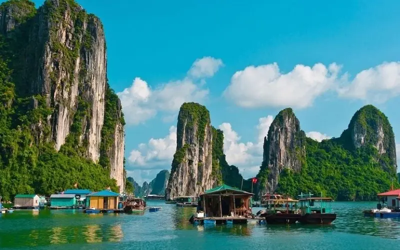 Ha Long Bay thông qua những hình ảnh tình cảm