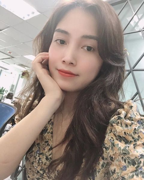 Cô gái xinh đẹp Instagram tự tin