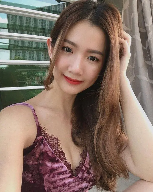 30 -Year -những cô gái xinh đẹp nhưng trẻ như 18+ 1