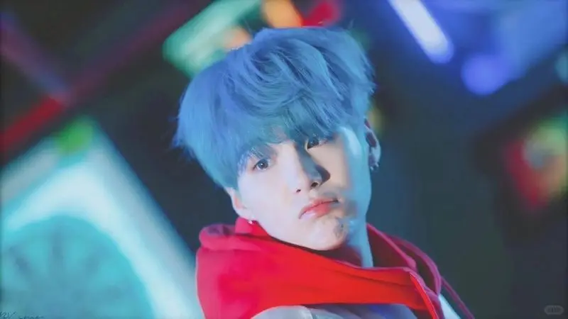 Ảnh Suga BTS Nụ cười tự nhiên