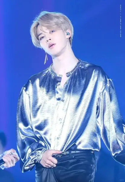 Nụ cười dịu dàng của Jimin BTS