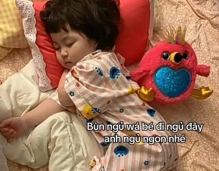 Meme baby ngủ thật đáng yêu, dễ thương